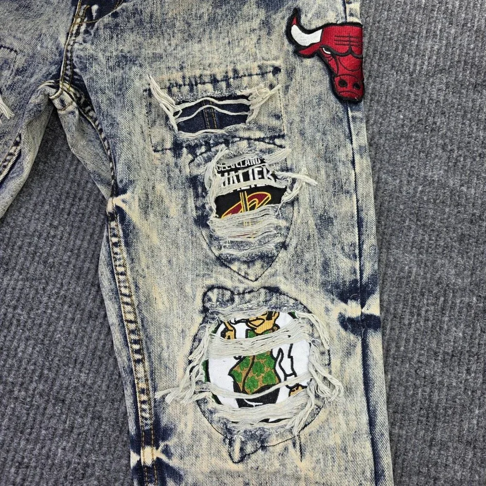 UNK Heritage America Jeans Mens 36 x 34 NBA Basketball Distressed Patches Grunge - Picture 5 of 16